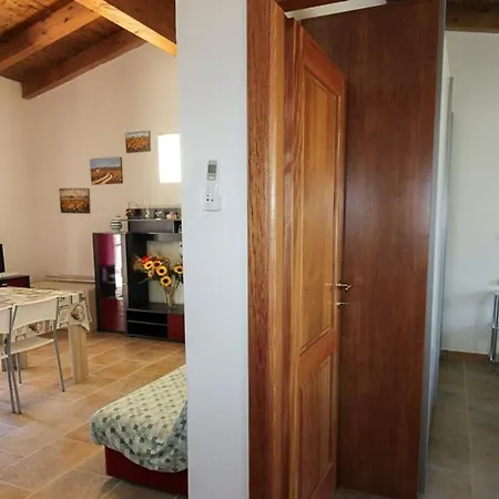 Katy Villa *